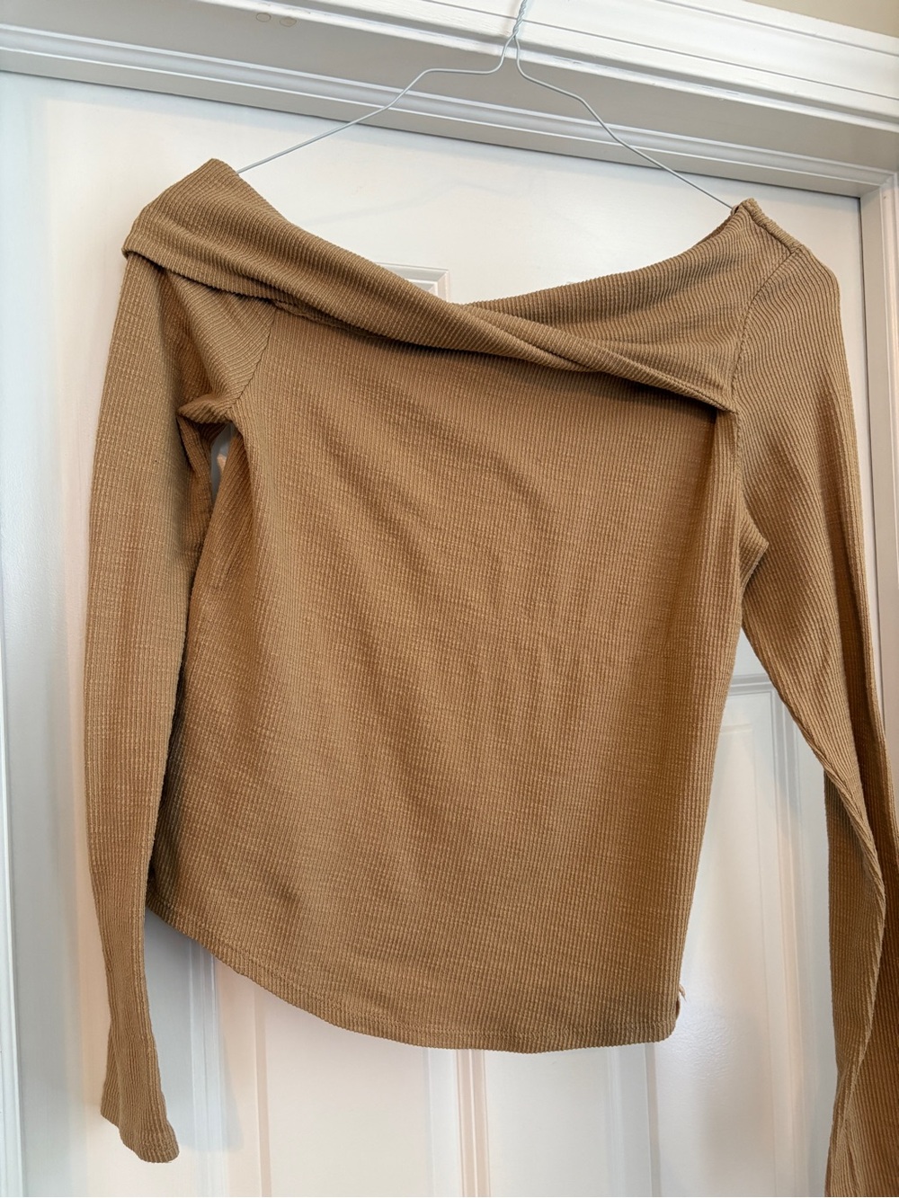 Free People Addie Layering Top Women’s Medium Off the Shoulder Tan Going Out - Picture 4 of 8